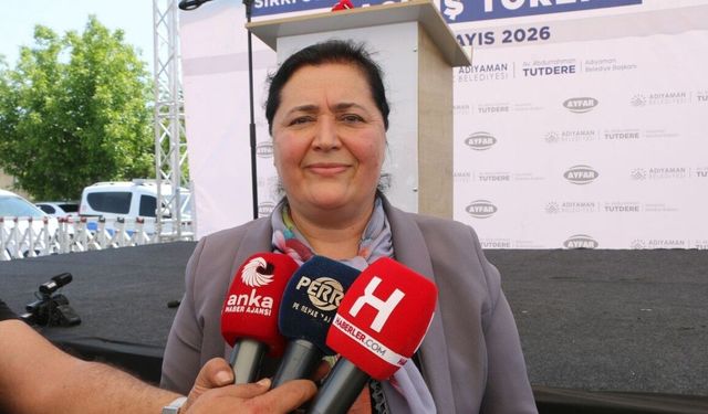 Gazeteci ve Siyasetçi Fatma Ulubey: 'Sırrı Süreyya Önder toplumu birleştiren bir isimdi' - Videolu Haber