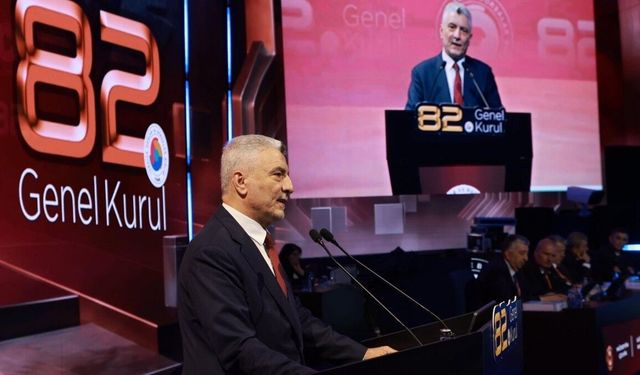 Ticaret Bakanı Ömer Bolat: 'Günlük ihracat 2,4 milyar doları aştı'