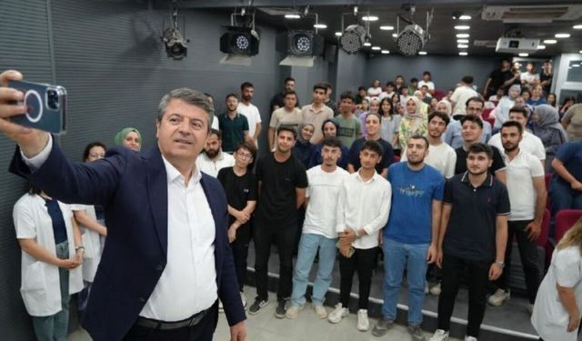 Adıyaman Belediyesi kültür, sanat ve eğitimde yoğun mesai harcadı