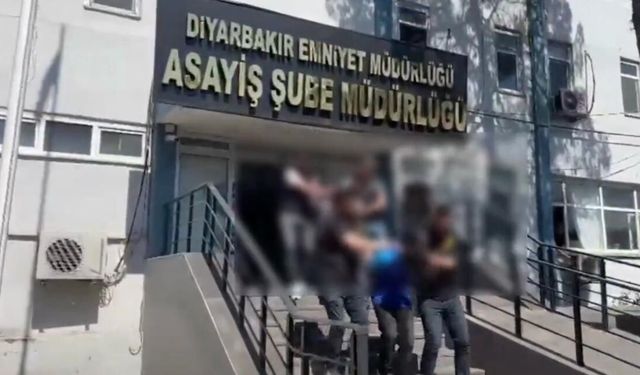 Diyarbakır'daki Banka Saldırısında 2 Tutuklama