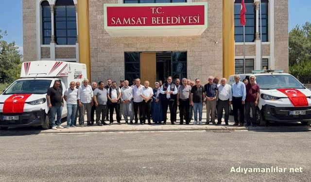 Belediye Başkanı Halil Fırat’tan Belediyeye İki Araç Hibesi