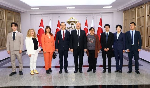Çin'in Ankara Büyükelçisi Xuebin'den Adıyaman Valiliği'ne ziyaret