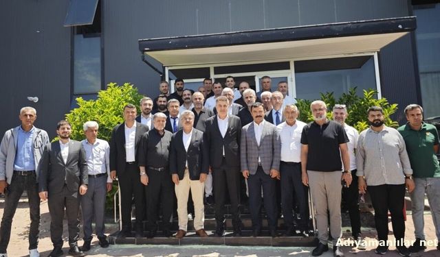 Milletvekili İshak Şan Kahta’da Vatandaşlarla Buluştu