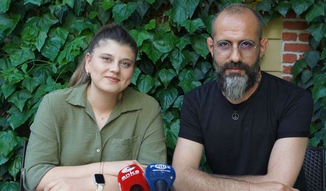 Adıyamanlı İki Öğretmenden "Özlem" Albümü
