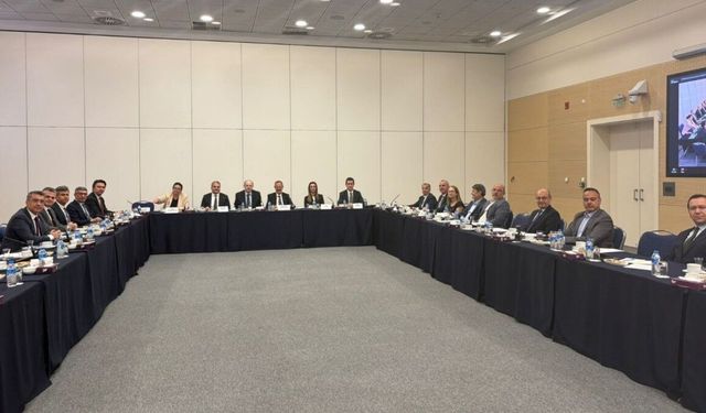 TOBB Çimento Meclisi Başkanlığı'na Adil Sani Konukoğlu seçildi