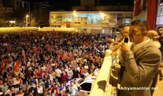 Ali Önat Valilik Meydanı O Gece Milli İradenin Kalesiydi