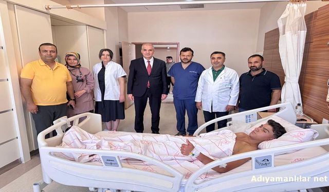 Adıyaman'da Kapalı Yöntemle Göğüs Deformitesi Ameliyatı