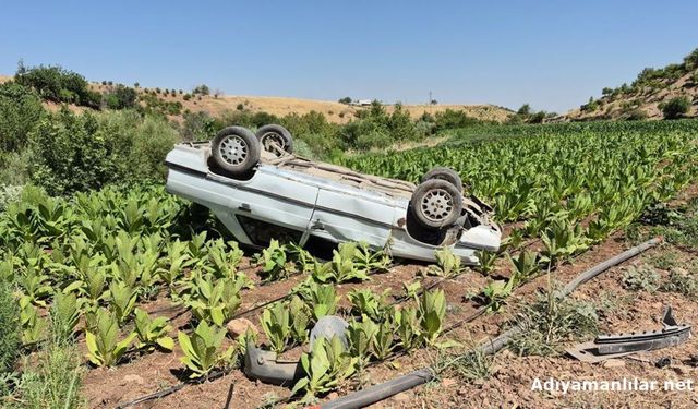 Adıyaman'da Kontrolden Çıkan Otomobil Takla Attı 3 Yaralı