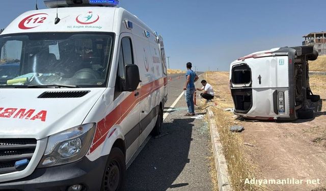 Diyarbakır'da Engelli Servisi Kaza Yaptı 19 Yaralı