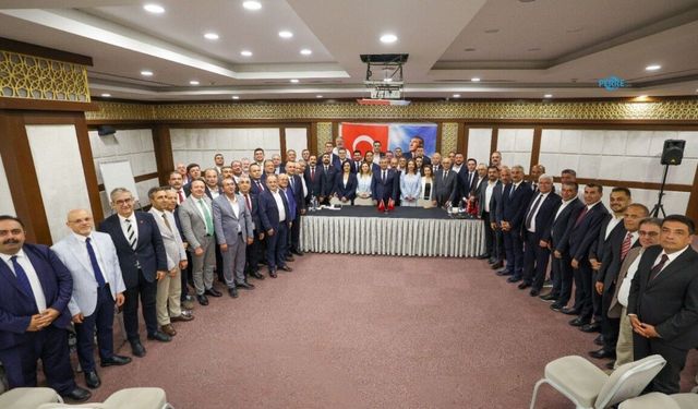 Özgür Özel Yeni Parti İçin Tarih Verdi