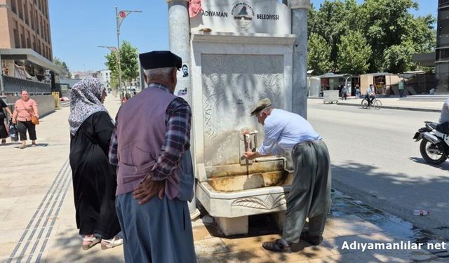 Adıyaman'da 40 Dereceyi Aşan Sıcaklar Bunaltıyor