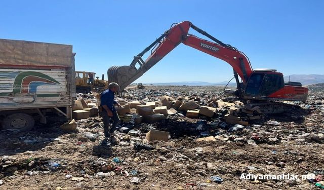 Adıyaman'da 7 Ton Kaçak Nargile Tütünü Bertaraf Edildi