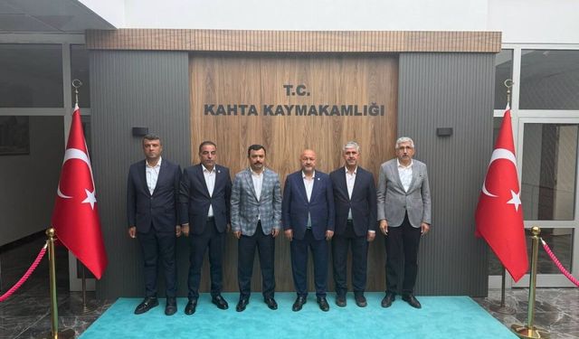 AK Parti Heyetinden Kahta Kaymakamı Soysal'a ziyaret