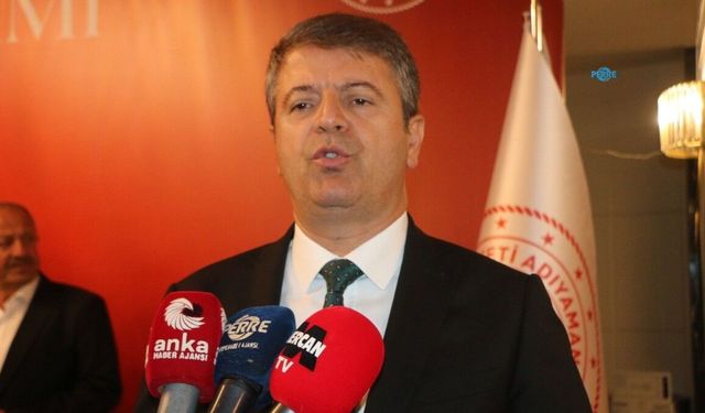 Tutdere PERRE'ye konuştu: 'Büyük Zafer Cumhuriyete ve demokrasiye uzanan yolu açtı'