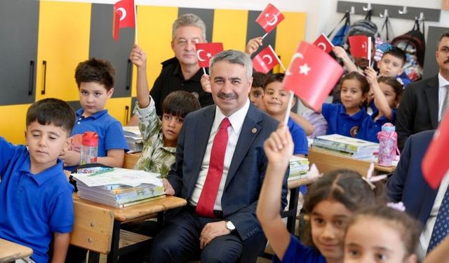 Mustafa Alkayış: 'Üç yılda 140 eğitim binasını öğrencilerimizin hizmetine sunduk'