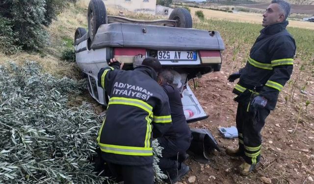 Adıyaman'da otomobil şarampole devrildi: 1 yaralı