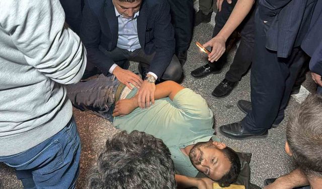 Adıyaman'daki kazada yaralıya ilk müdahaleyi vali ve milletvekili yaptı