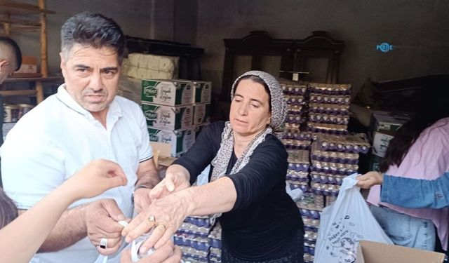 Besnili muhtardan Gaziantep'te 400 haneye mutfak eşyası desteği
