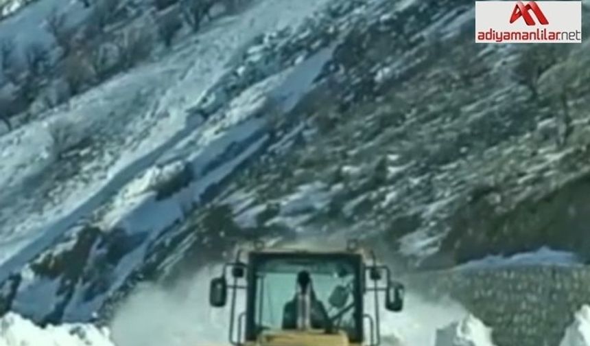Sincik Malatya karayolunda kar kalınlığı 2 metreyi geçti