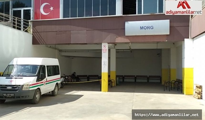 Yirmi aylık bebek beşiğinde ölü bulundu - Videolu Haber