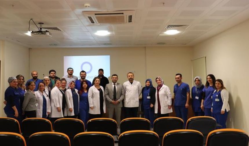 Harran Üniversitesi Hastanesinde personele diyabet semineri verildi