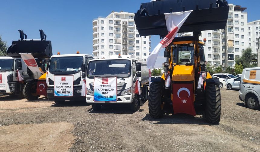 TBB‘den Adıyaman Belediyesine 12 araçlık hibe  - Videolu Haber