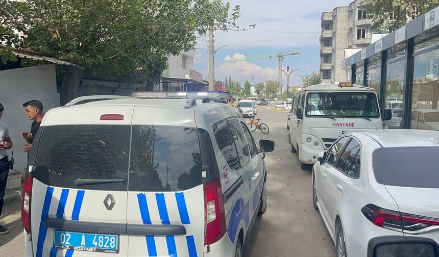 Adıyaman'da iki grup arasında kavga: 1 yaralı, 3 gözaltı  - Videolu Haber