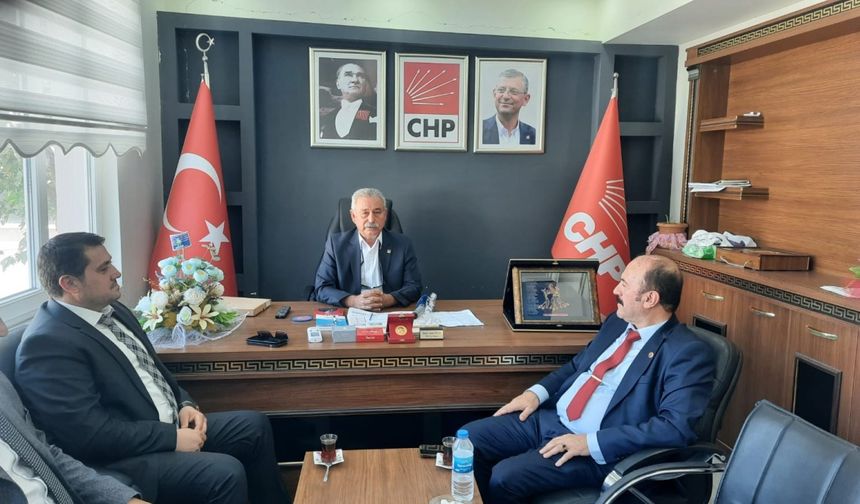 CHP Besni İlçe Başkanı Asım Öcal: 'Eğitim Bayramı’nı Kutluyoruz, Ancak Milli Eğitim Felakette'