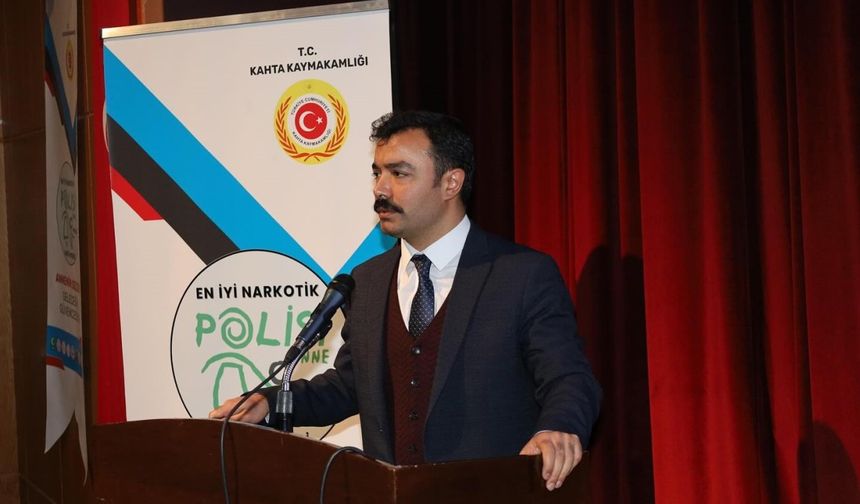 Kaymakam Soysal: 'Bağımlılıkla mücadelede anne ve aile desteği çok önemli'