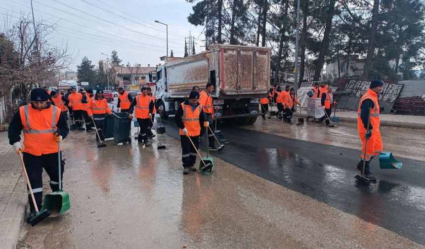 Adıyaman Belediyesi’nden ‘Daha Temiz Bir Adıyaman’ için yeni uygulama  - Videolu Haber