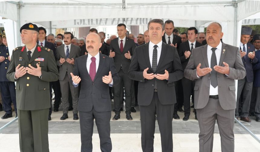 Adıyaman’da 18 Mart Çanakkale Zaferi ve Şehitleri Anma Günü Programı Düzenlendi 