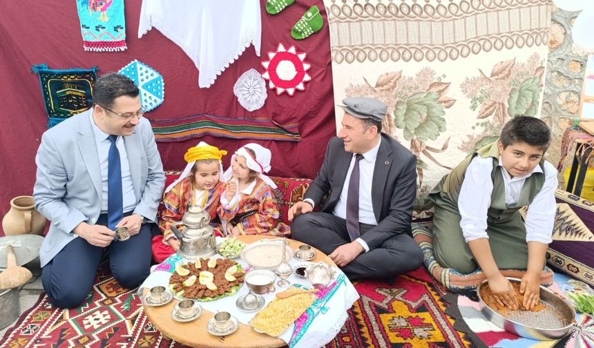 Bölükyayla Ortaokulu TÜBİTAK 4006 Bilim Fuarı’na ev sahipliği yaptı 