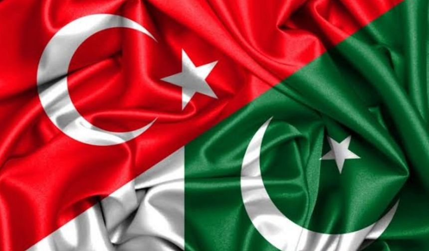 MSB: 'Türkiye'den Pakistan'a 6 uçak dolusu silah gönderildiği' iddiası doğru değil 