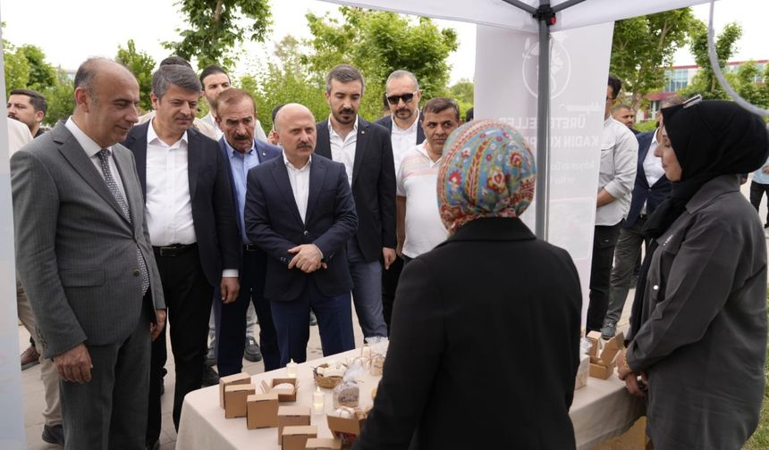Adıyaman Üniversitesi’nde ‘Bahar Şenliği ve Türk Mutfağı Haftası’ coşkuyla başladı 