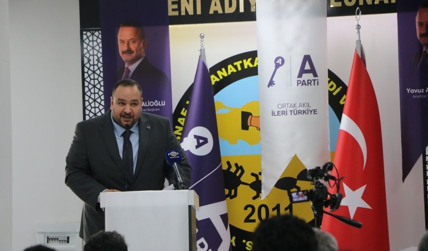 Anahtar Parti'den hükümete sert soru: ‘Bu sürece sizi kim mahkûm etti?’ 
