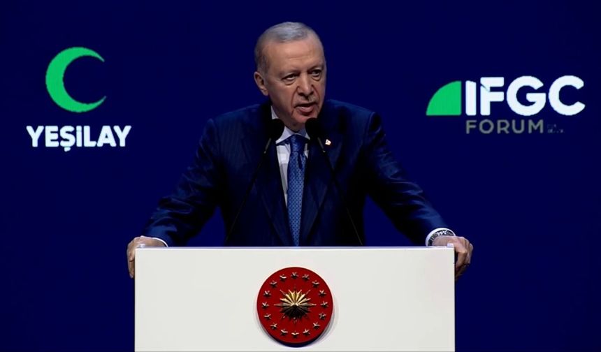 Cumhurbaşkanı Erdoğan: 'Çağdaşlığı kadeh tokuşturmakta gören zihniyeti milletimizin vicdanına havale ediyorum' 