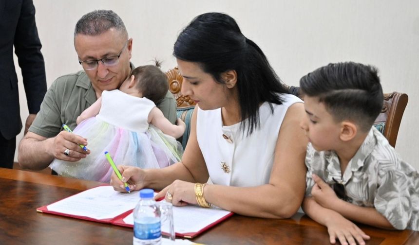 Diyarbakır’da bir çocuk daha koruyucu ailesine kavuştu: Koruyucu aile sayısı 97’ye ulaştı 