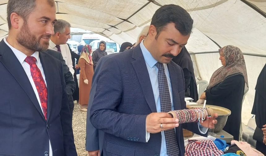 Kahta Müftülüğü’nden Kur’an kursları yararına hayır çarşısı 