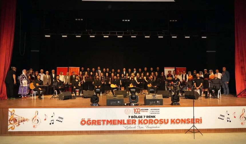 Öğretmenler Korosu'ndan ‘Yıla Veda Ezgileri’ konseri 