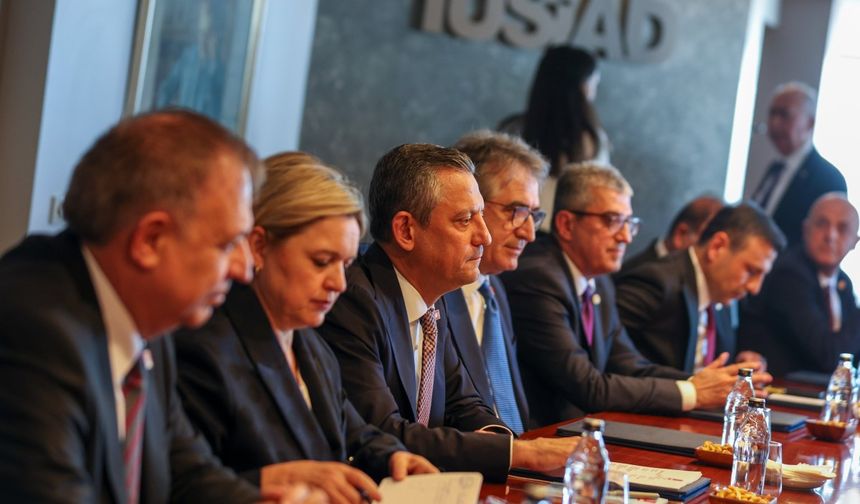Özgür Özel’den TÜSİAD ziyareti: 'Türkiye’nin önünde yeni bir dönem var' 