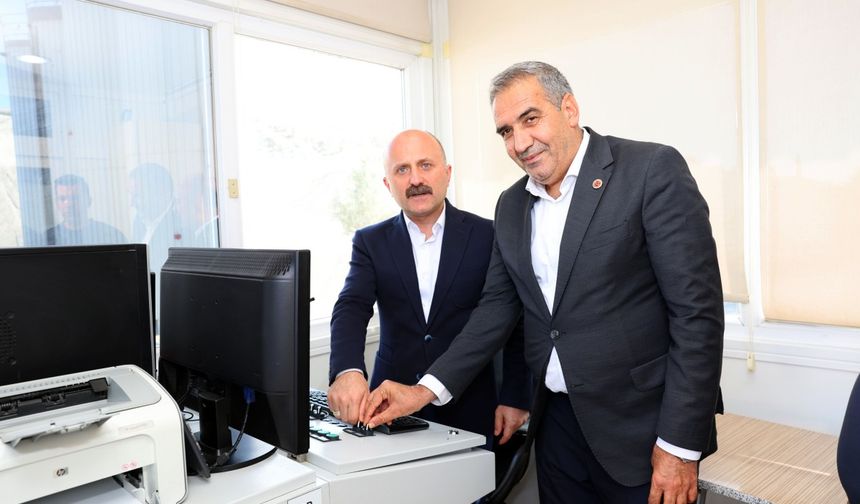Adıyaman’da asfalt sezonu başladı: İl Özel İdaresi günde 1000 ton üretim yapacak  - Videolu Haber