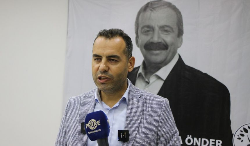 DEM Parti’li Coşkun: ‘Sırrı Yoldaş bir Türk, bir Sünni olarak, Kürtlerin ve Alevilerin mücadelesine hep destek oldu’  - Videolu Haber