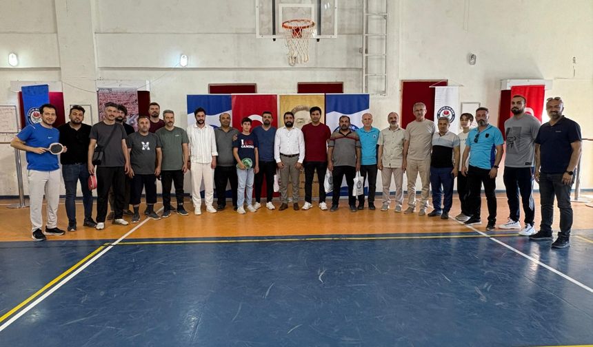 Eğitim-Bir-Sen 3. Geleneksel Masa Tenisi Turnuvası tamamlandı 