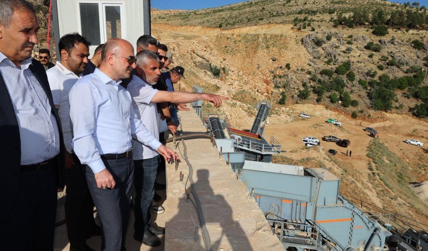 Vali Varol, Kalker Ocağında incelemelerde bulundu