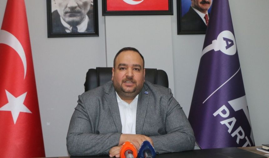Anahtar Parti’li Alsan: ‘Terörsüz Türkiye için, hain bir katil olan Abdullah Öcalan’a Büyük Türk Devleti’nin ihtiyacı yoktur’  - Videolu Haber
