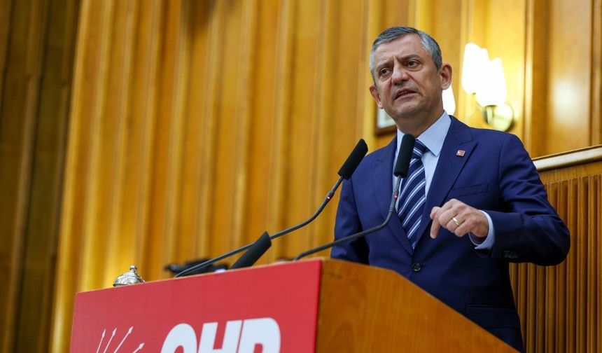 Özgür Özel: 'AK Parti, Cumhuriyet’in ilanına kanlı darbe diyen bir alçağı sahiplenmektedir' 