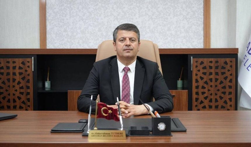 Tutdere'nin ifadesi: 'Deprem şehrinin belediye başkanıyım, halkıma hizmet edebilmem için evde durmamam gerekiyor' 