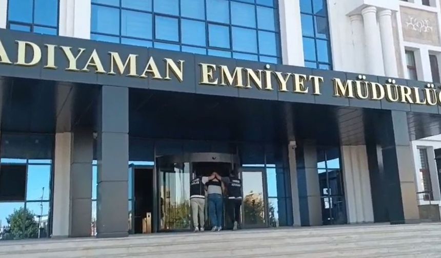 Adıyaman’da cezaevi firarisi uyuşturucu ve silah suçlarından yakalandı  - Videolu Haber