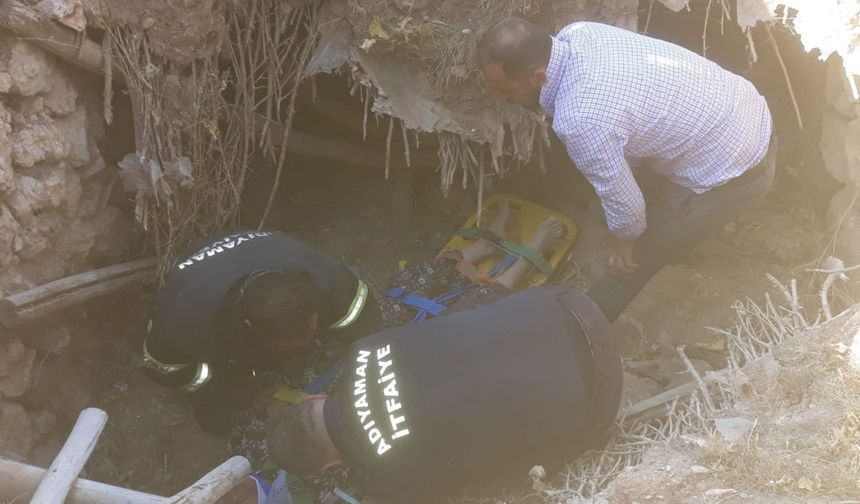 Adıyaman’da dam göçüğü: İtfaiye ekipleri yaşlı kadını enkazdan kurtardı 