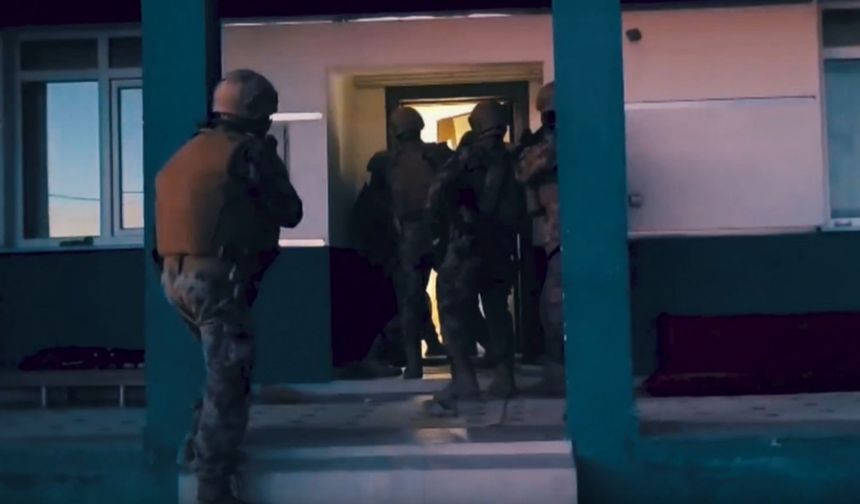 Adıyaman’ın da bulunduğu 49 ilde ‘tefecilik’ operasyonu: 115 şüpheli yakalandı  - Videolu Haber